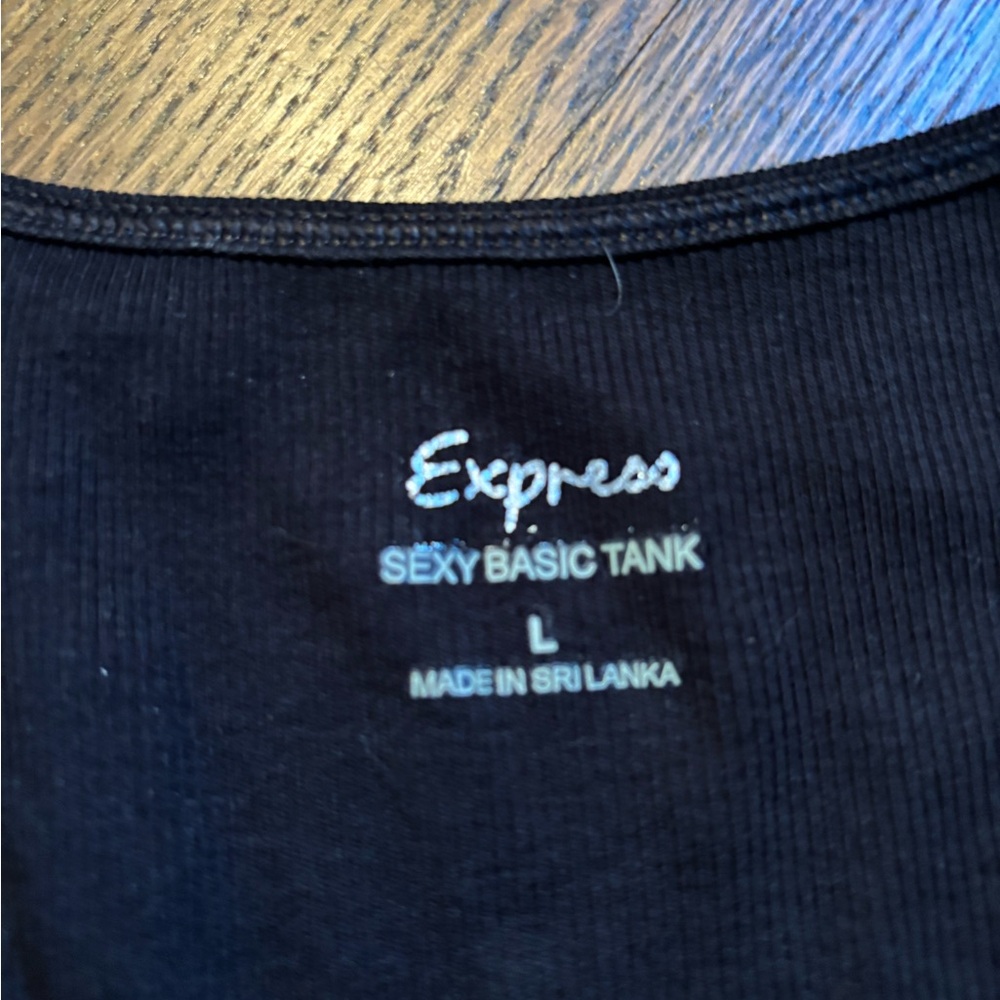 Express Black Basic Tank - Picture 4 of 4